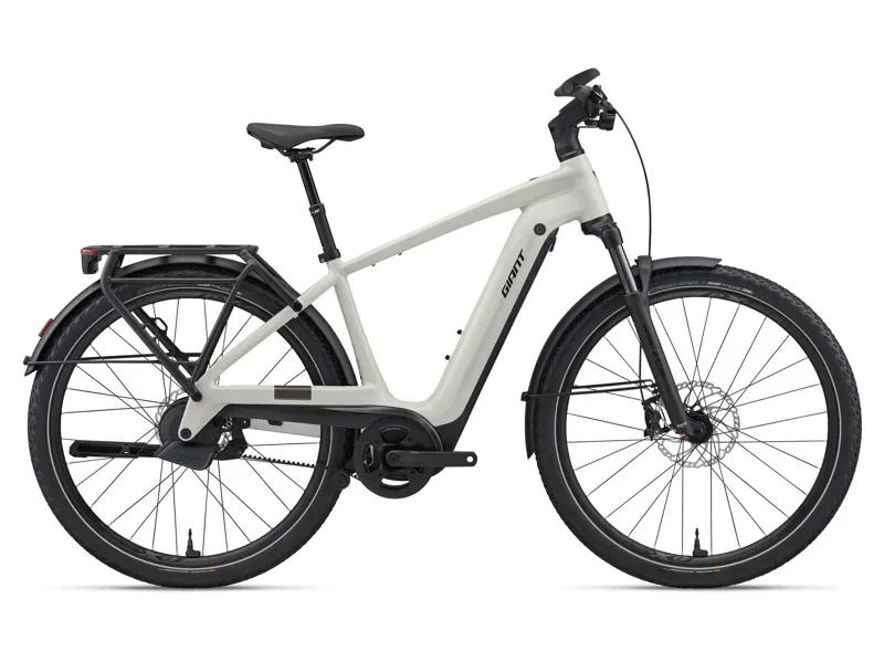Giant Explore E+ 0 Double Diamond 25km/h eHybrid Bike in Snow Drift