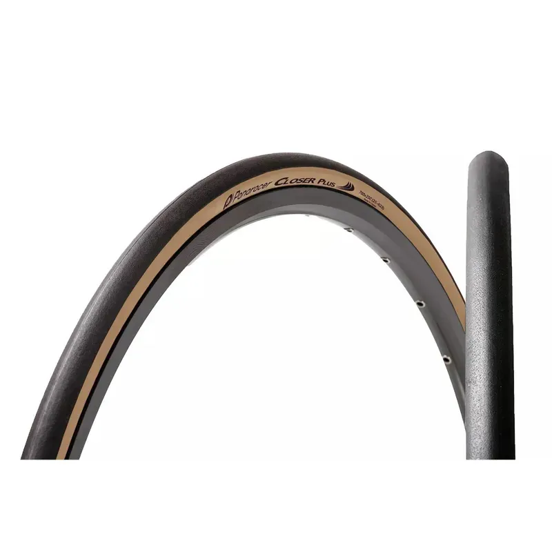 Panaracer Closer Plus Folding Road Tyre in Black